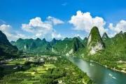 一竞技-包含漓江金雕队对阵洞庭雷霆队,击剑淘汰赛失利,内线统治篮板——临场应变见真章的词条